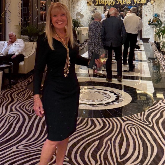 Meet your Posher, Lindy - Picture 2 of 6